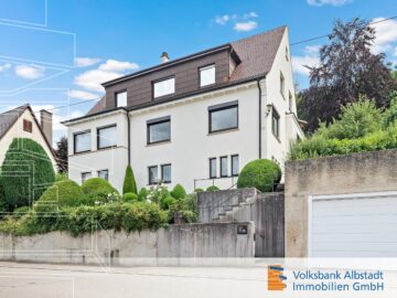 Eindrucksvolles Wohnen erleben, 72458 Albstadt, Zweifamilienhaus
