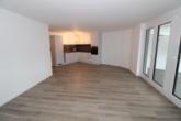 Wohnzimmer mit Küchenzeile (Beispielwohnung)