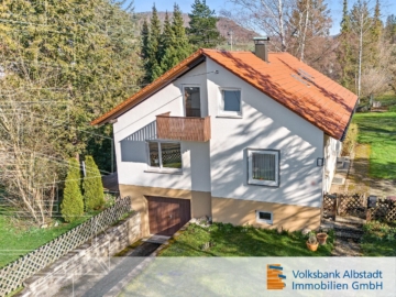 Schönes Haus mit viel Garten, 72459 Albstadt, Einfamilienhaus