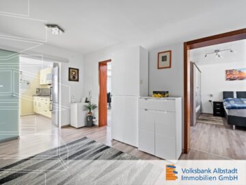 Traumhafte 4-Zimmer-Wohnung, 72461 Albstadt, Etagenwohnung