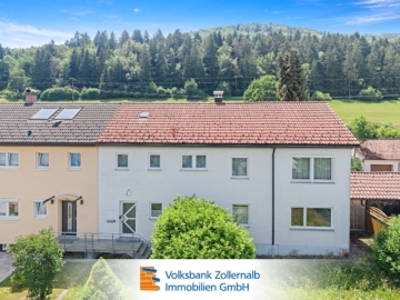 Schöne Doppelhaushälfte mit zwei Wohnungen, 72458 Albstadt, Zweifamilienhaus