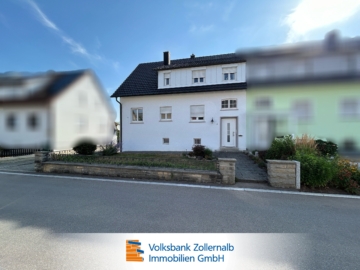 Seltene Gelegenheit – Doppelhaushälfte in familienfreundlicher Lage, 72461 Albstadt, Doppelhaushälfte