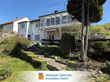 Vielseitige Immobilie mit viel Platz und besonderen Extras, 72459 Albstadt, Einfamilienhaus