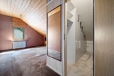 Schlafzimmer mit Ankleide