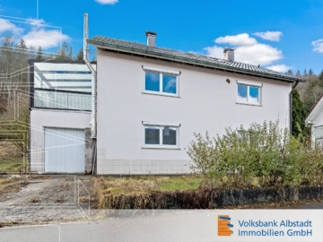 Teilsaniertes Ein-/Zweifamilienhaus, 72479 Straßberg, Einfamilienhaus